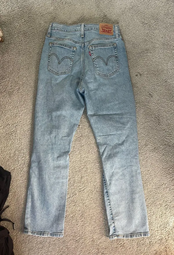 Levi’s Jeans - Image 3
