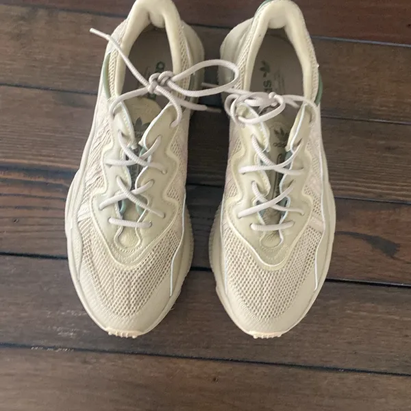 Adidas Beige Casual Sneakers - Image 3