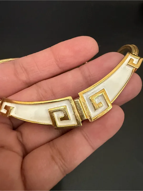 Vintage Signed TRIFARI Gold-tone Off White Enameled Greek Key Style Necklace - Image 7