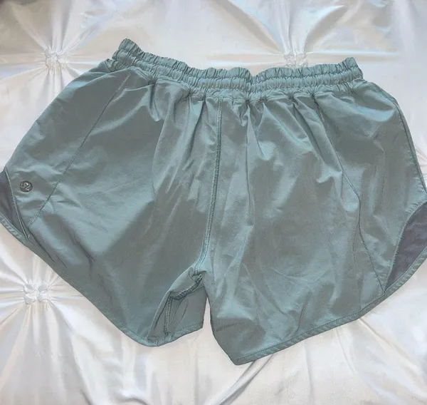 Lululemon Hotty Hot Shorts - Image 2