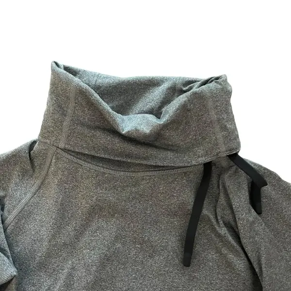Nike Pro Hyperwarm Women’s Large DRI-FIT Mock Neck Long‎ Sleeve Gray Top - Image 3