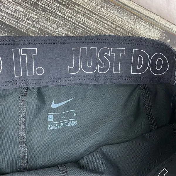 Nike Black & White Double Layer Athletic Sport Shorts & Top 2 Piece SET M - Image 11