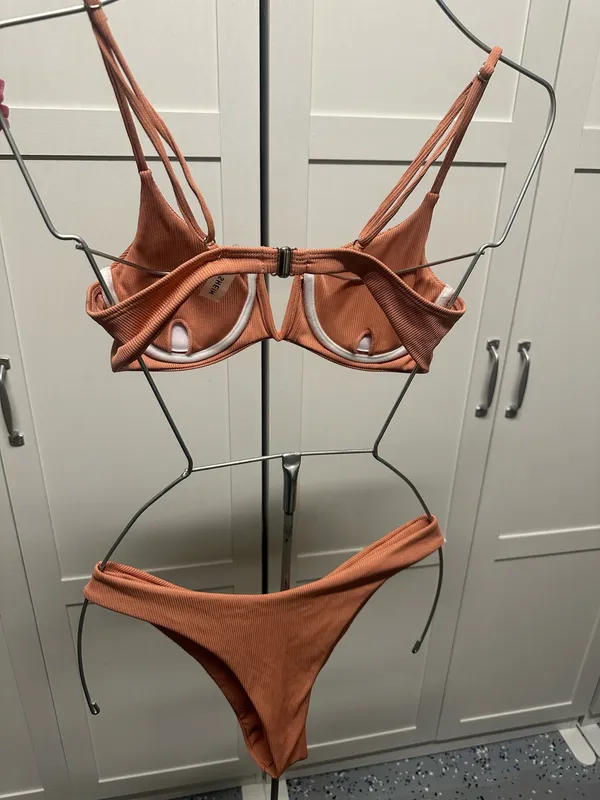 SHEIN Ribbed Underwire Bikini Set in Rust Orange - Image 4