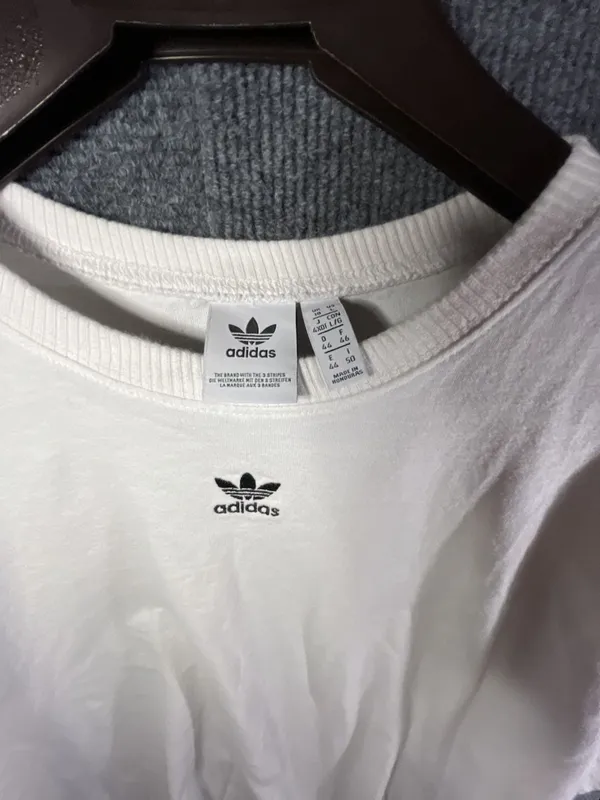 Adidas Originals Women's Adicolor Trefoil Essentials Oversized White T-Shirt - Image 2