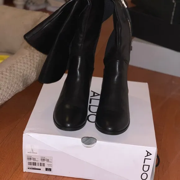 Solonna knee high boots - Image 2