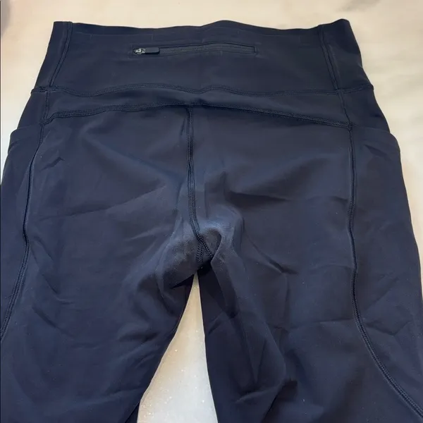 Lululemon Pace Perfect  Cropped Legging - Image 6