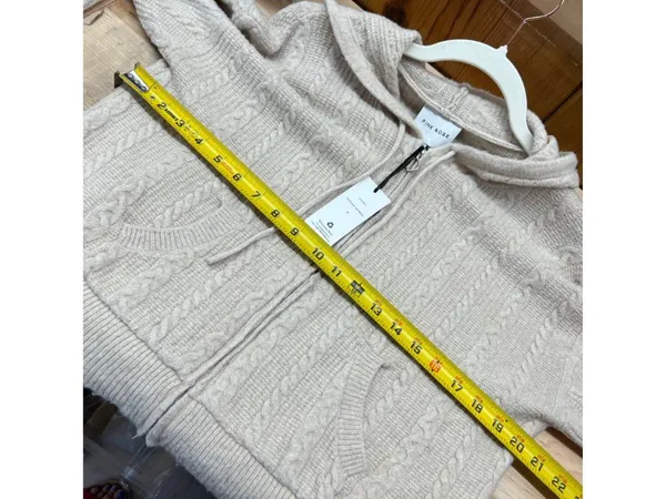 Pink Rose Cable Knit Zip-Up Hoodie Beige Size Medium NWT Balletcore Coquette - Image 9