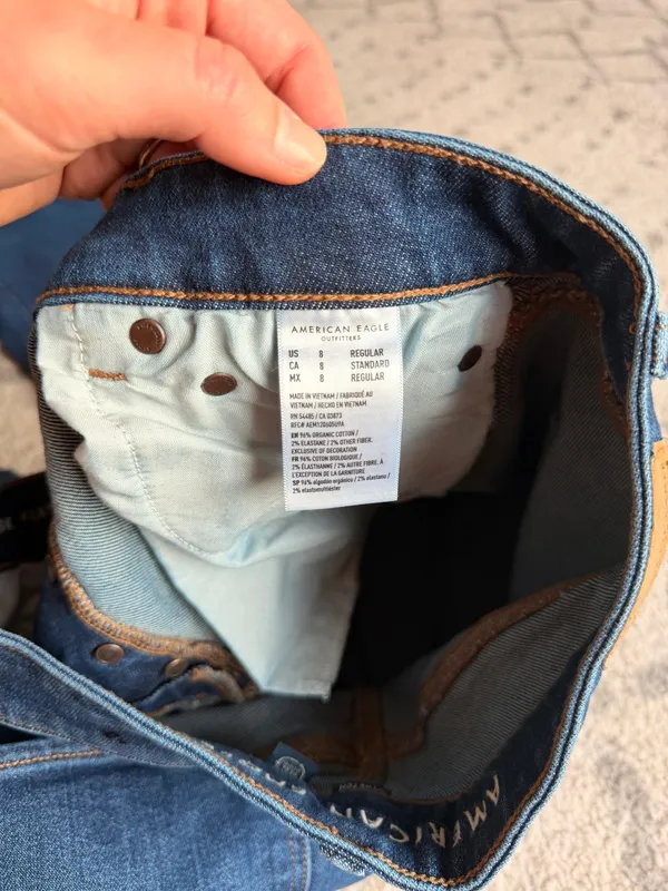 American Eagle Bootcut Jeans - Image 4