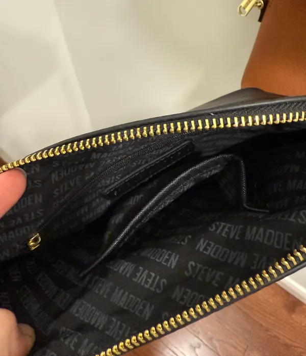 Steve Madden Crossbody Purse - Image 3