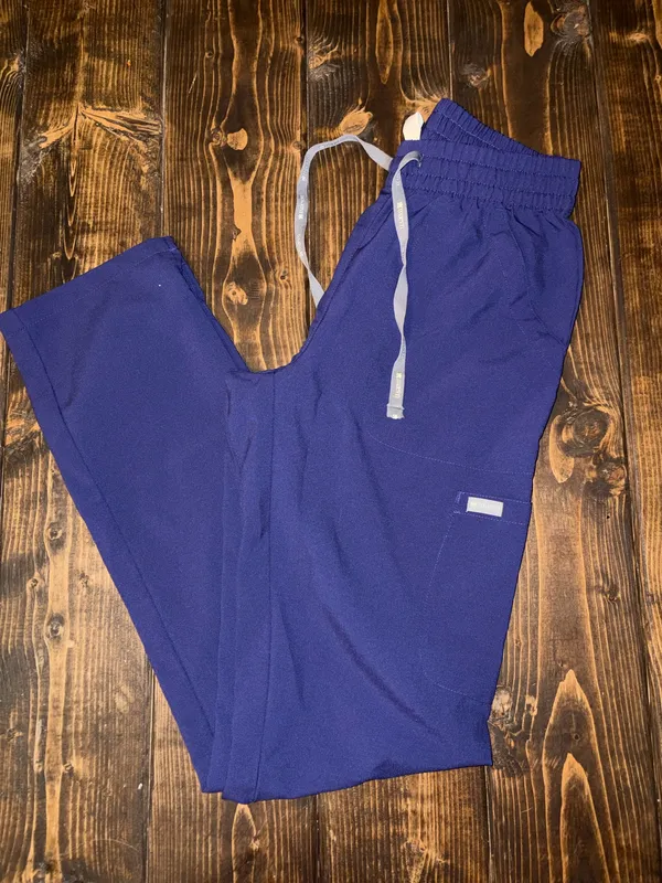 MedCouture Scrub bundle - Image 6