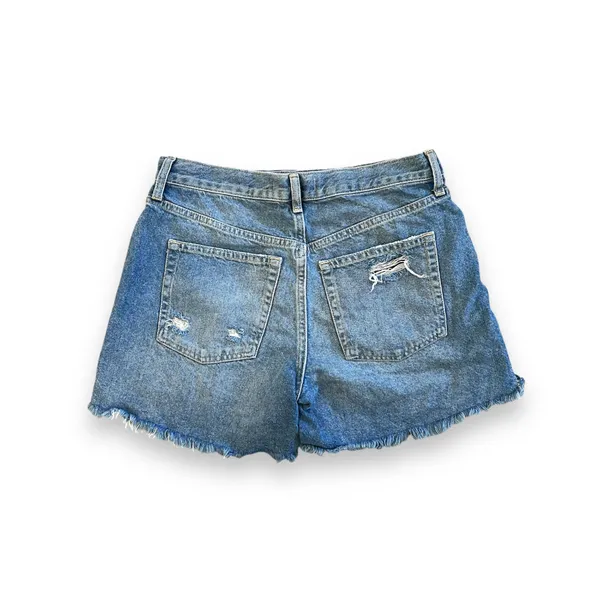 GUC Distressed Exposed Pockets Shorts - Image 2