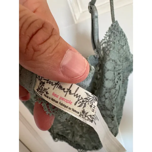 Free People Mya sage‎ green lace bralette size medium - Image 4