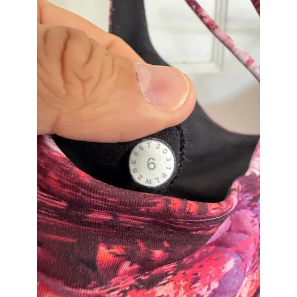 Lululemon‎ Free to Be Bra in Dahliascape size 6 - Image 5