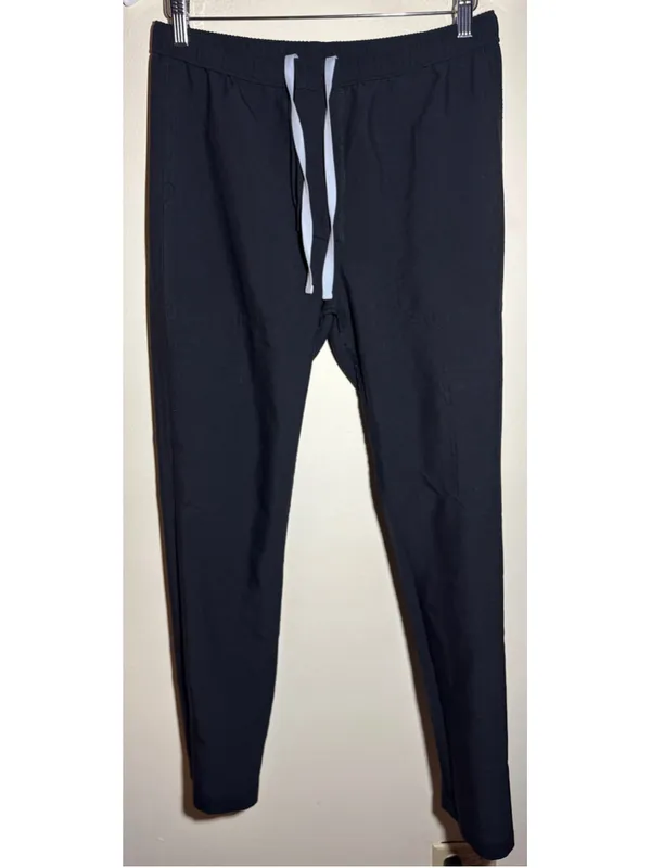 FIGS Scrub Pants Black Size S 30” inseam - Image 6