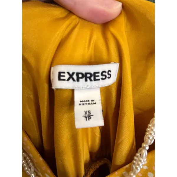 Express Maxi‎ Dress XS Yellow NWT Flutter Sleeve Smocked Waist Slit - Image 5