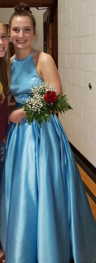 Sherri Hill Prom Dress - Image 3