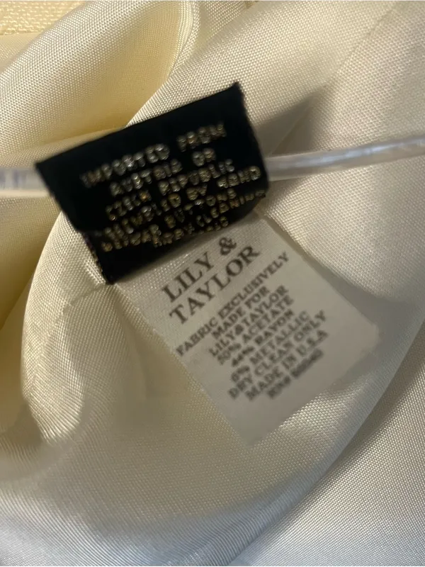 LILY & TAYLOR Ivory Blazer Coat Longline Crystal Buttons Shimmer Fabric Size 14 - Image 10