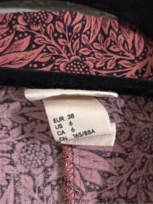Morris & Co x H&M 6 William Morris Floral Tiered Midi Shirt Dress Burgundy Fall - Image 11