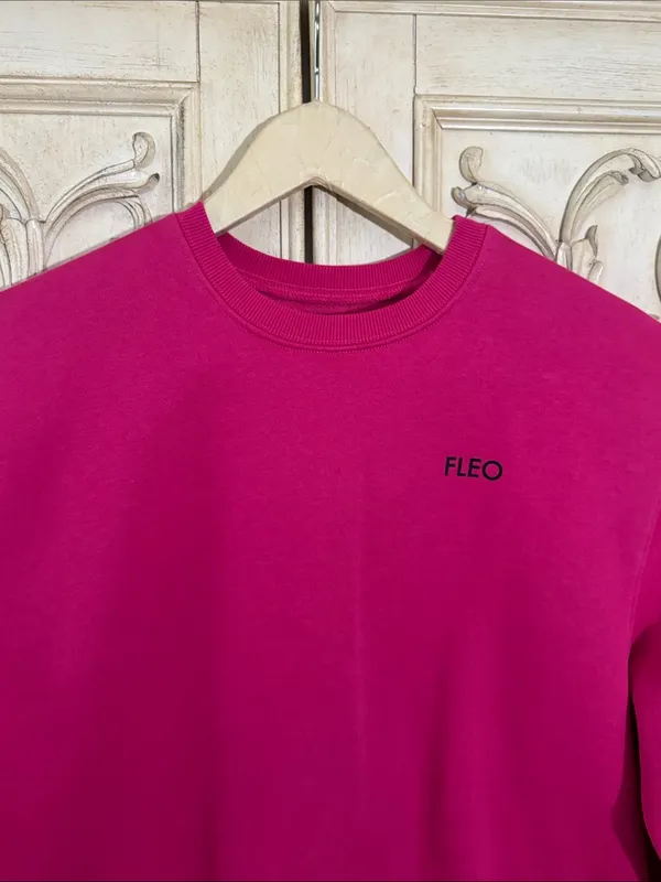 Fleo Cotton Blend Vibrant Pink Long Sleeve Pullover Crewneck Size Small - Image 6