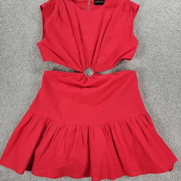 White Fox Cutout Ring Dress Womens L Red Sleeveless Mini Fit & Flare Ruffle Hem - Image 10