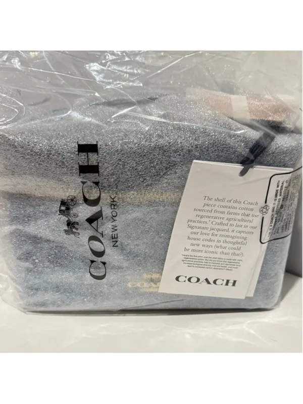 NEW Coach Signature Denim Cosmetic Case with Mirror – NWT | CDC16 - Image 4