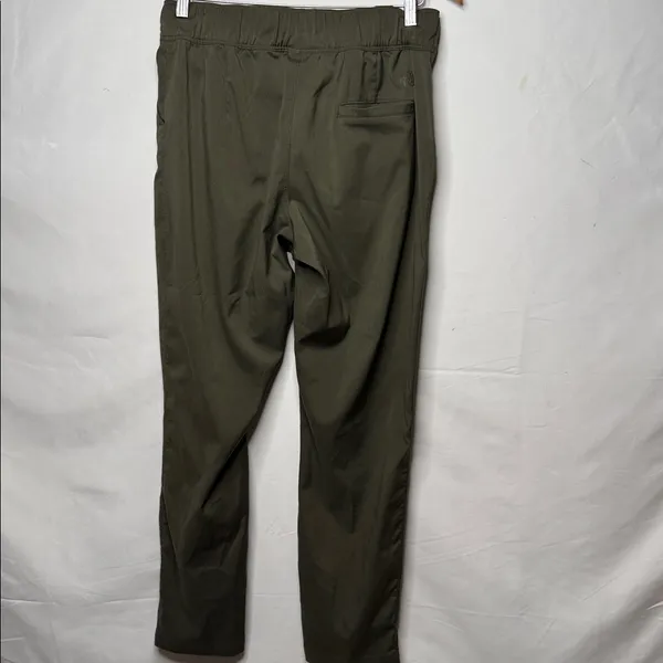 The North Face olive green pull on wear everywhere straight leg pants sz Sm - Image 6