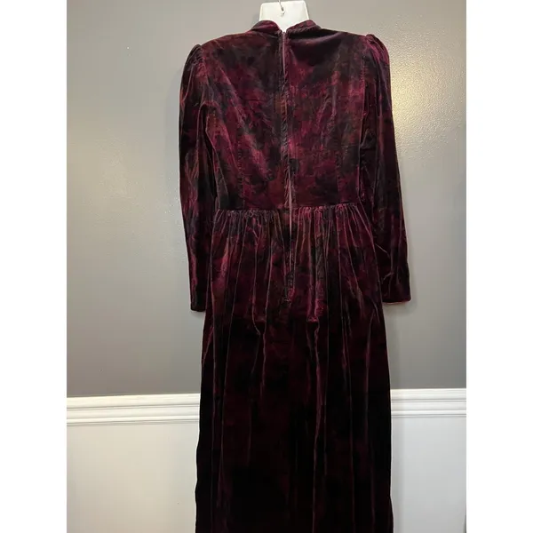 Vintage Origin Dress Womens 12 Red Floral Velvet Mock Neck Puff Sleeve Maxi - Image 8