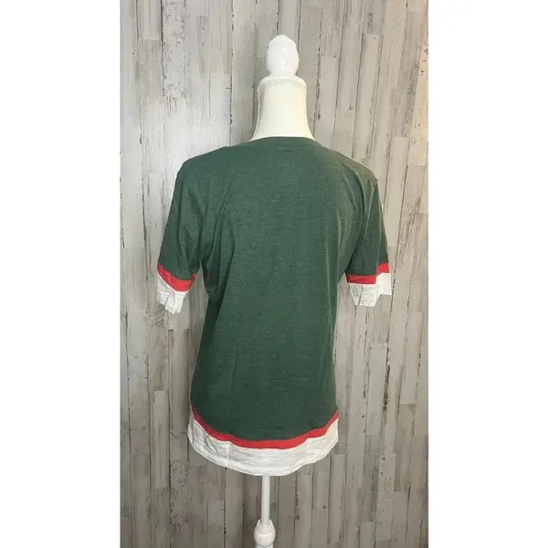 NWT Minnesota Wild Women's Graphic Tee Green‎ Red Short Sleeve Size Medium - Image 4