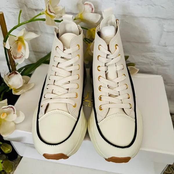 Boutique Funky Sole Sneakers - Image 4