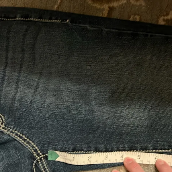 Nine West Blue Jeans. Date Night Fit. Size 6. - Image 6