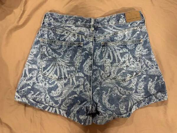 American Eagle Mom Shorts Denim - Image 2