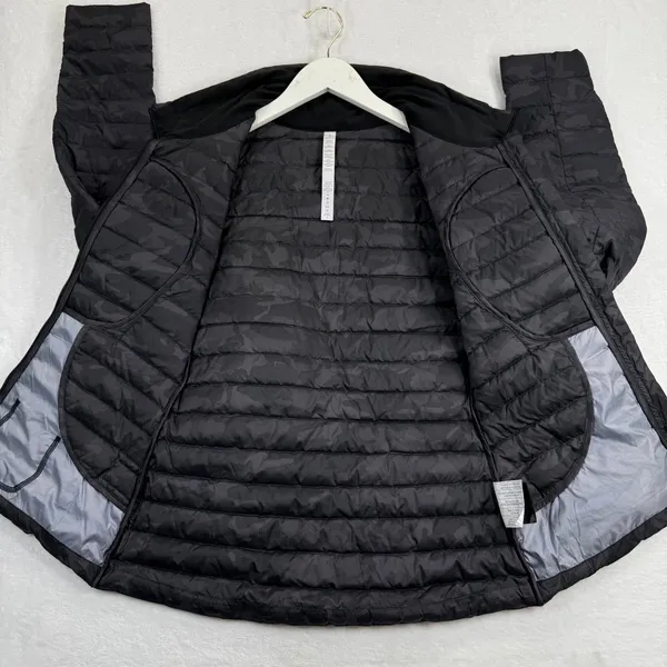 Lululemon Pack It Down Jacket Heritage 365‎ Camo Deep Coal Multi Black Size 4 - Image 12