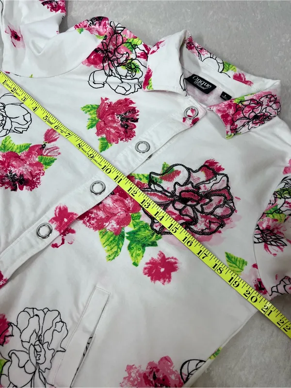 Floral sequin Button-Up Jacket White Pink & Green Flowers pockets L Stained - Image 4