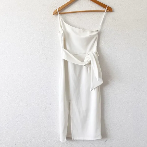 Hello Molly Taking it Back One Shoulder Cutout Bridal Bodycon Dress in White - Image 2