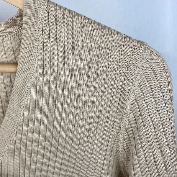 Banana Republic Cream Tan Ribbed Button Front Long Sleeve Cardigan Sweater Top S - Image 4