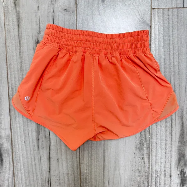 Lululemon Hotty Hot High-Rise Lined Short 2.5" Sunny Coral W7AYYR Size 2 - Image 3