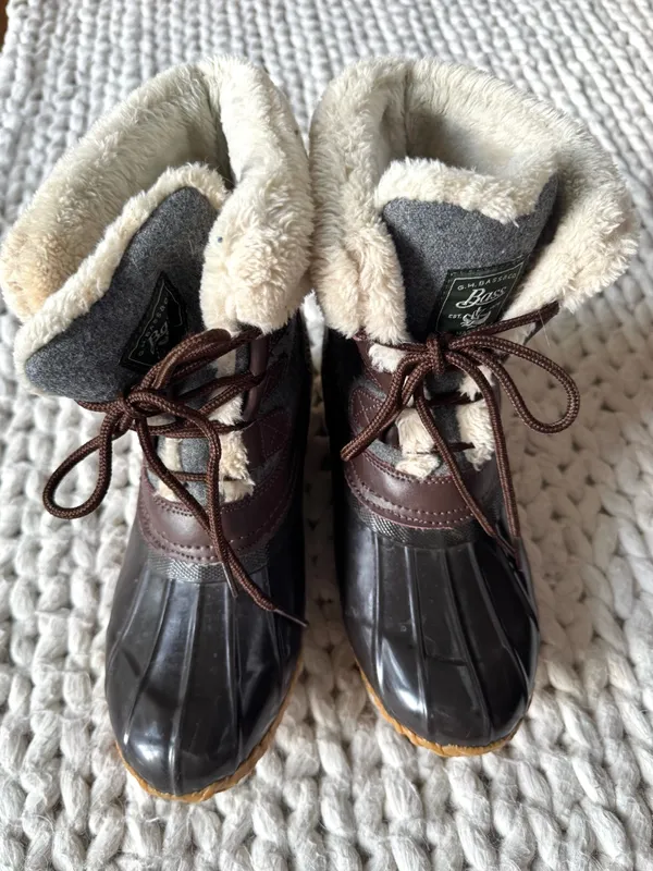 G.H. Bass & Co. Northern Duck Boots, size 8 - Image 10