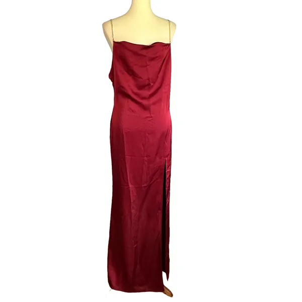 NBD Red Satin Maxi Slip Dress MEDIUM Gown Cowl Backless Slit Formal $258 NEW - Image 4
