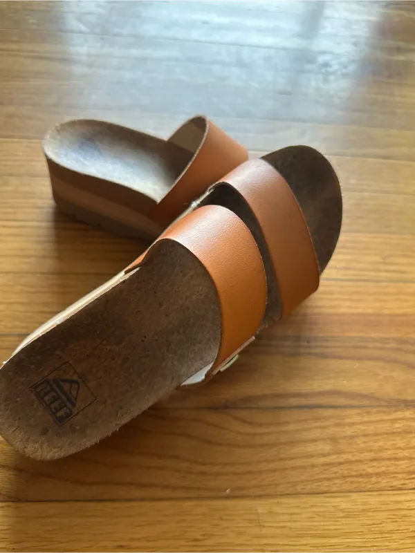 Reef Cushion Vista Hi Platform Slide Sandals Tan Vegan Leather Women’s 8 - Image 4