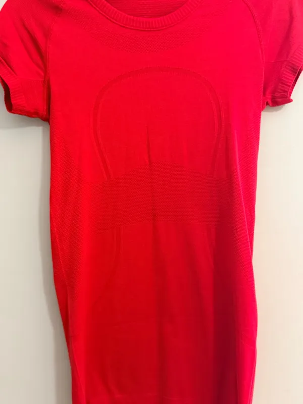 Lululemon Swiftly Tech 2.0 Short Sleeve - Image 2