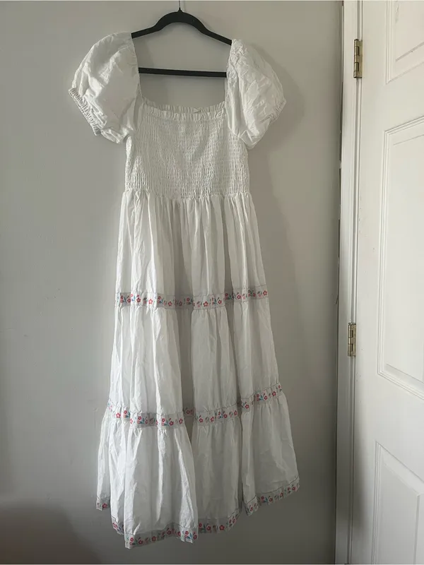 Rachel Zoe White 100% Cotton Tiered Maxi Dress 4 Floral Embroidered Cottagecore - Image 7