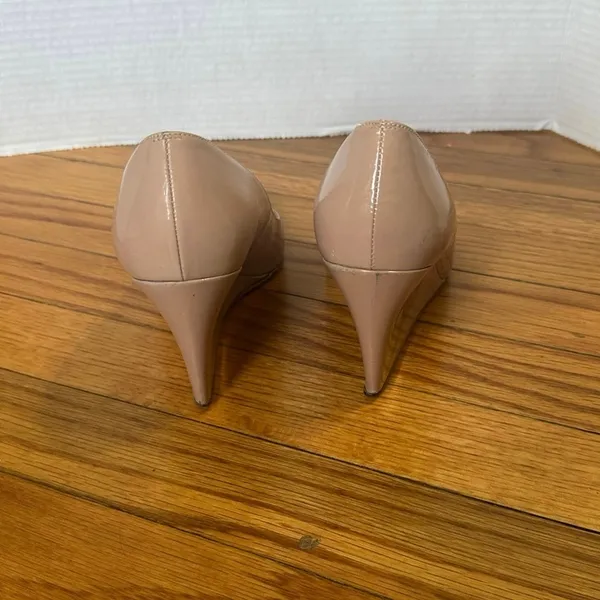 Christian Louboutin Beige Patent Wedge Pumps 6.5 – Iconic Luxe Chic - Image 3
