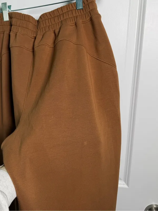 SPANX Airessentials Sweatpants In Cocoa Flawed Size Medium Soft Cozy - Image 6