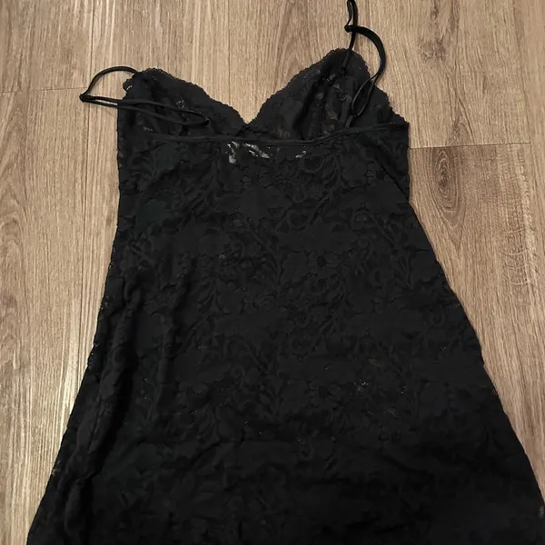Victoria’s Secret sexy, coquette lace dress size small - Image 4