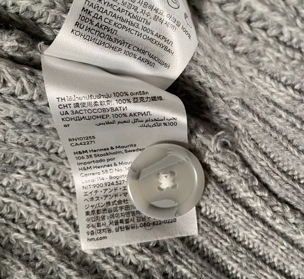 H&M Cropped Cardigan Sweater - Image 4