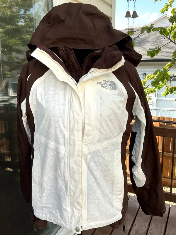 The North Face 2 in 1 jacket  at LOW PRICE! - Image 8