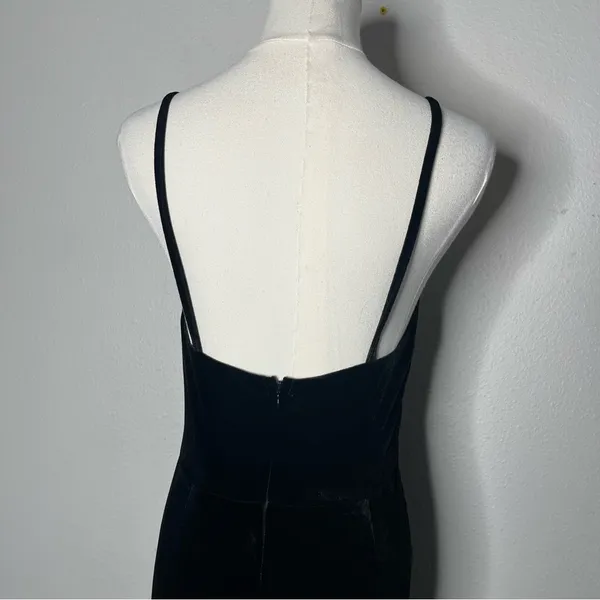 Superdown Revolve Black Velvet Deep V Aurora Maxi Dress LBD Wedding Black Tie - Image 4
