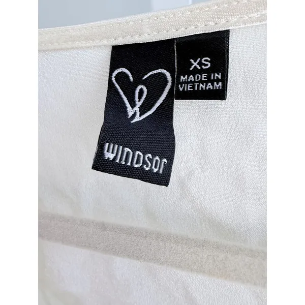 WINDSOR Ivory Tie Front Long Sleeve Crop Top XS - Image 4