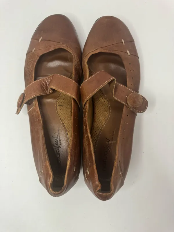 Natural Soul By Naturalizer Brown Leather Mary Jane Shoes Size 9.5M - Image 3