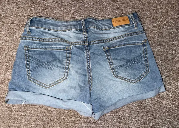 Aeropostale Shorts Jean - Image 2